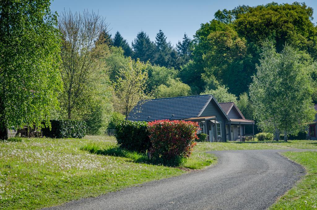 Hotel Le Camping Grand Cerf Gimouille Exterior foto